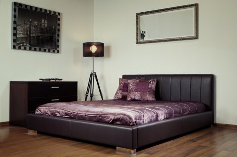 Кровати обитые тканью спальни производитель мебели Польша